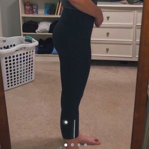 turquoise lululemon cropped leggings